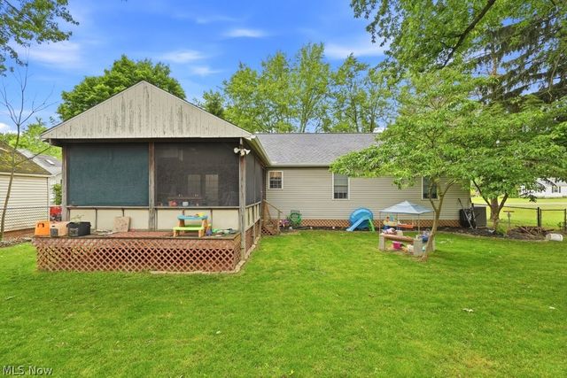 3166 Vermont Street NW, North Canton, OH 44720