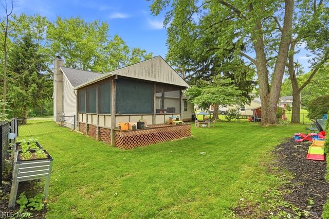 3166 Vermont Street NW, North Canton, OH 44720