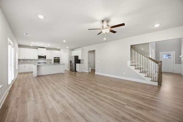 2256 Firelight Way, Ooltewah, TN 37363