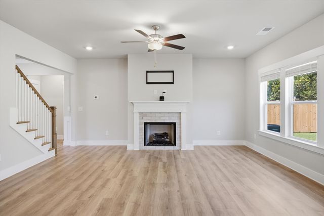 2256 Firelight Way, Ooltewah, TN 37363