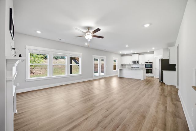 2256 Firelight Way, Ooltewah, TN 37363