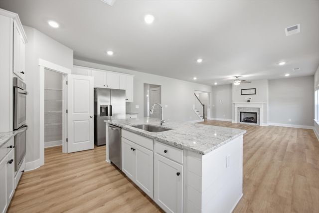 2256 Firelight Way, Ooltewah, TN 37363