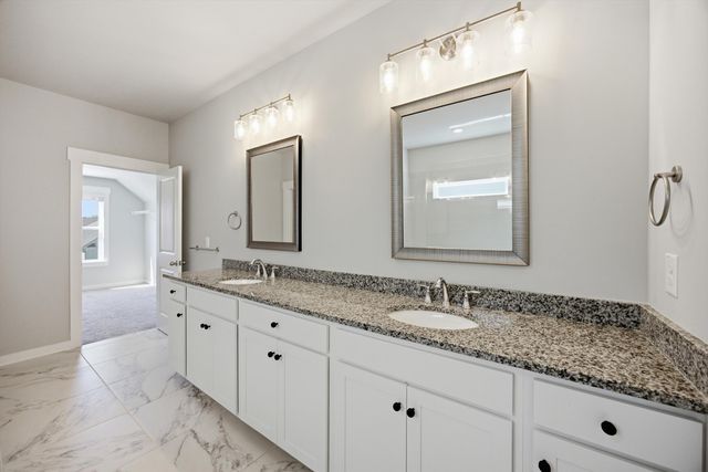 2256 Firelight Way, Ooltewah, TN 37363