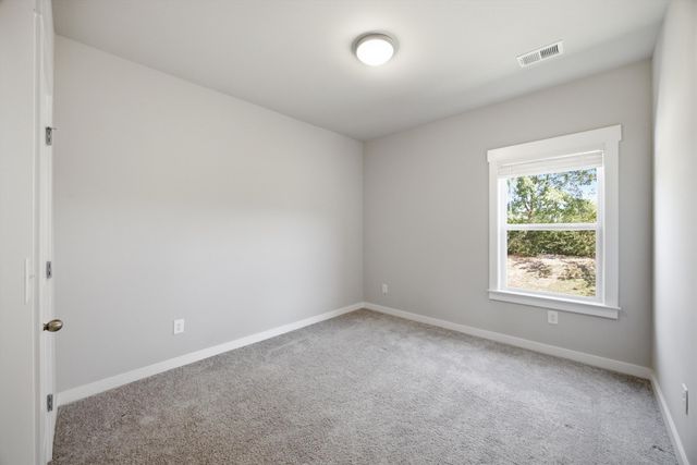 2256 Firelight Way, Ooltewah, TN 37363
