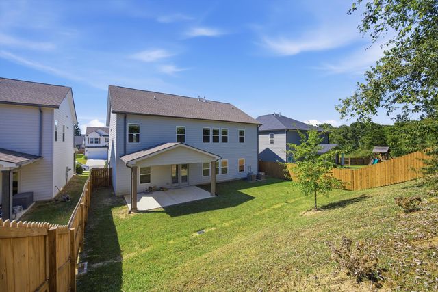 2256 Firelight Way, Ooltewah, TN 37363
