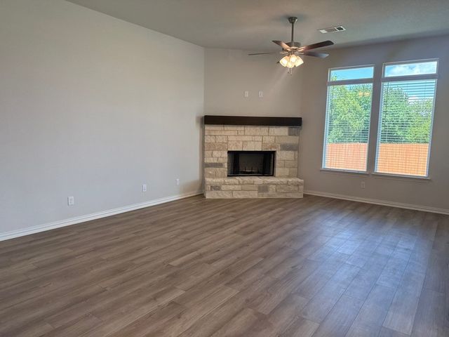 1233 Frio Drive, Springtown, TX 76082