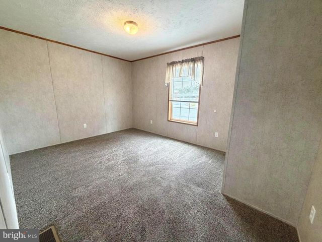 108 BEECHWOOD DR, Dillsburg, PA 17019