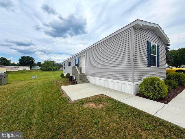 108 BEECHWOOD DR, Dillsburg, PA 17019