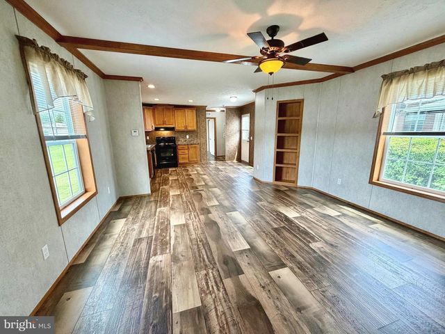 108 BEECHWOOD DR, Dillsburg, PA 17019