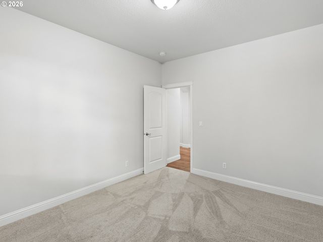 15590 Sw RAPHAEL Ln, Portland, OR 97224