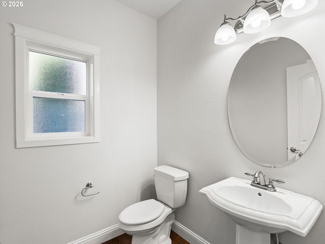 15590 Sw RAPHAEL Ln, Portland, OR 97224