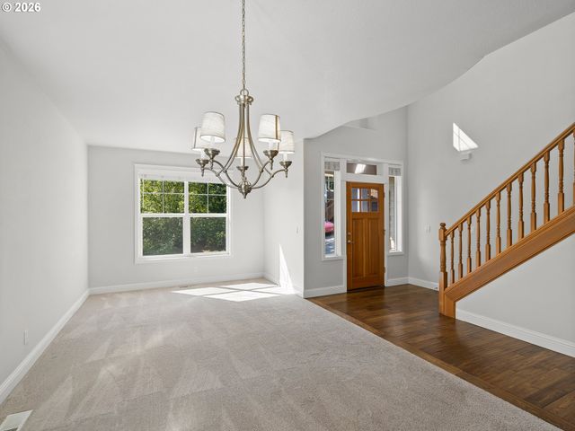 15590 Sw RAPHAEL Ln, Portland, OR 97224