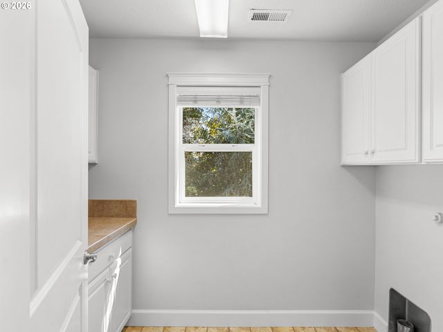 15590 Sw RAPHAEL Ln, Portland, OR 97224