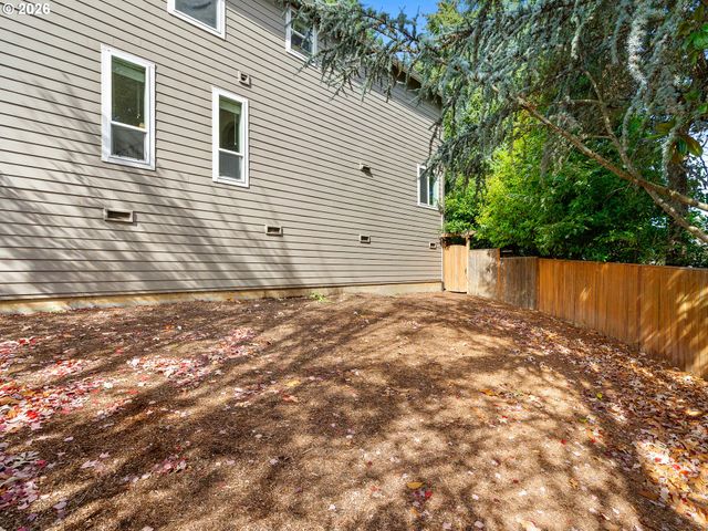 15590 Sw RAPHAEL Ln, Portland, OR 97224