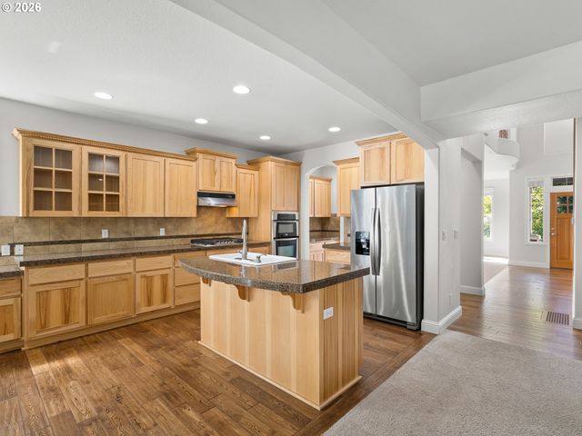 15590 Sw RAPHAEL Ln, Portland, OR 97224