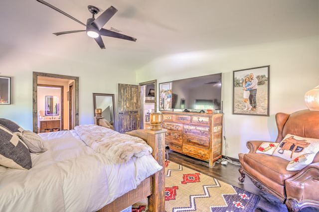 412 2200, Aquilla, TX 76622
