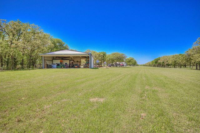 412 2200, Aquilla, TX 76622