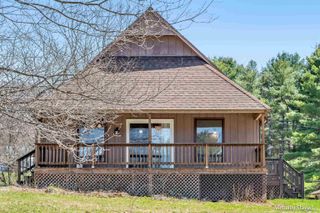 409 East Cobble Hill Road, Barre Town, VT 05641