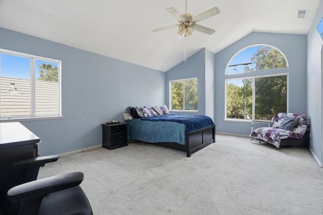332 Ansonville Ln, Modesto, CA 95357