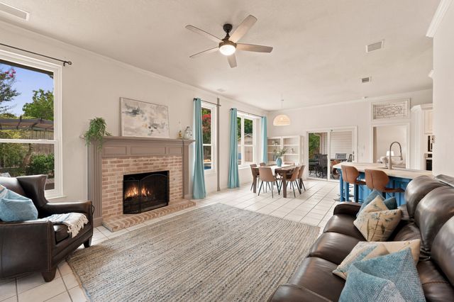428 Arbor Lawn Drive, Burleson, TX 76028