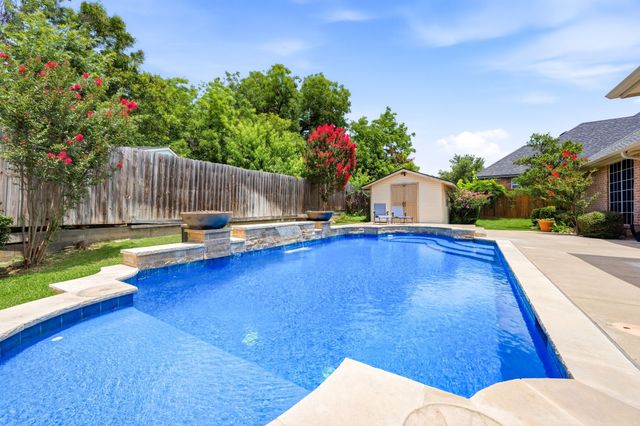 428 Arbor Lawn Drive, Burleson, TX 76028