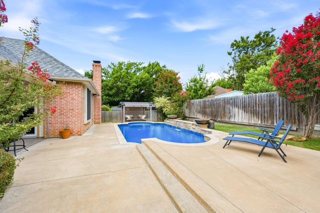 428 Arbor Lawn Drive, Burleson, TX 76028