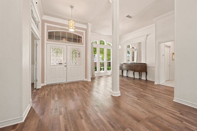 428 Arbor Lawn Drive, Burleson, TX 76028