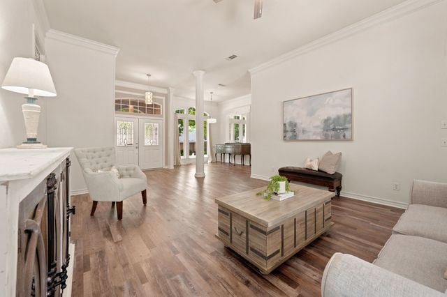 428 Arbor Lawn Drive, Burleson, TX 76028