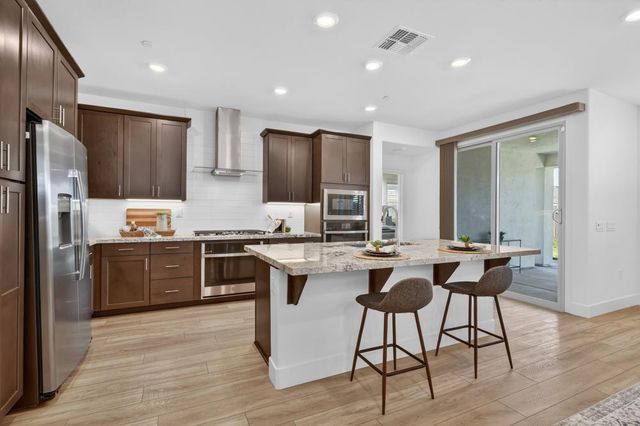 3110 Madrid Dr, El Dorado Hills, CA 95762