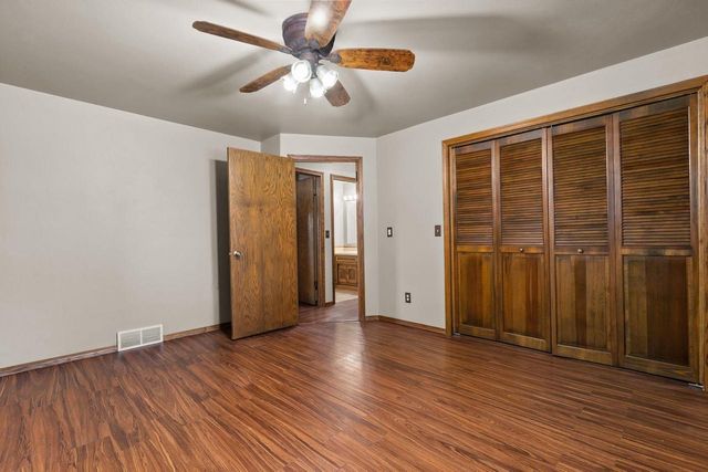 707 PIERCE AVENUE, Little Chute, WI 54140