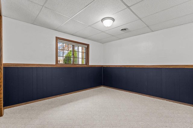 707 PIERCE AVENUE, Little Chute, WI 54140