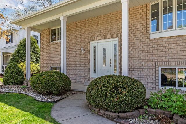 707 PIERCE AVENUE, Little Chute, WI 54140