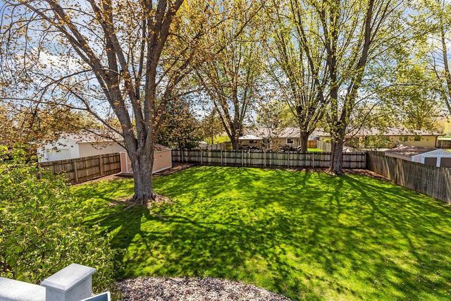 707 PIERCE AVENUE, Little Chute, WI 54140
