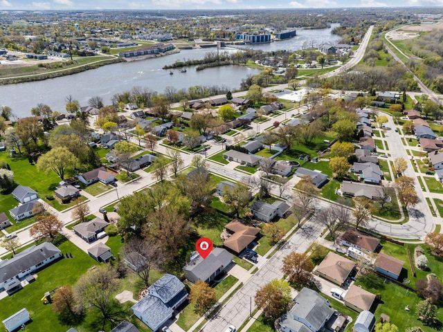 707 PIERCE AVENUE, Little Chute, WI 54140