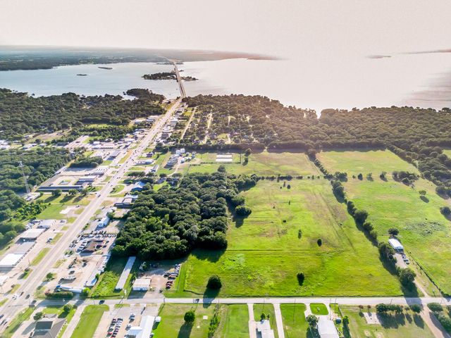 0000 Harbor Point Road, Gun Barrel City, TX 75156