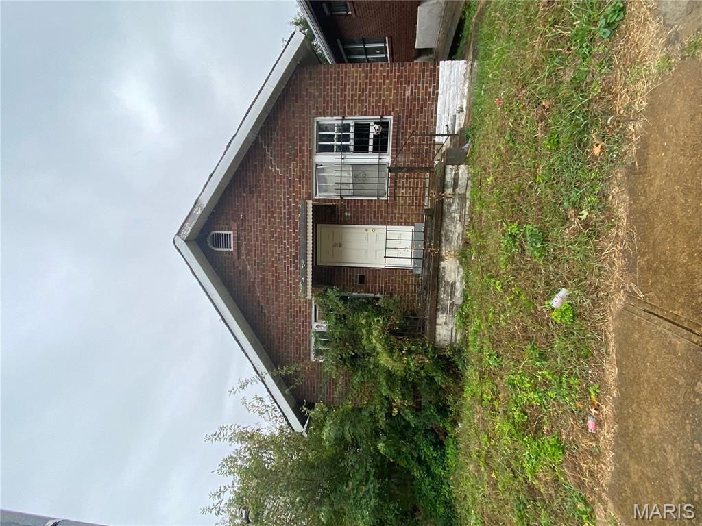 5932 Lucille Avenue, St Louis, MO 63136