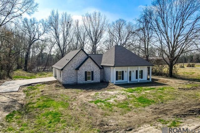 1582 Lamotte Ln, Port Allen, LA 70767