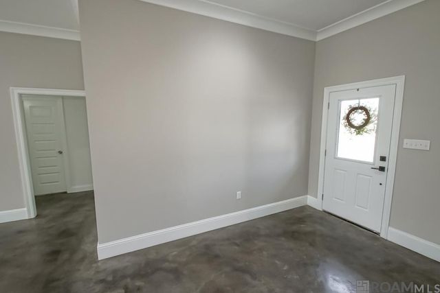 1582 Lamotte Ln, Port Allen, LA 70767