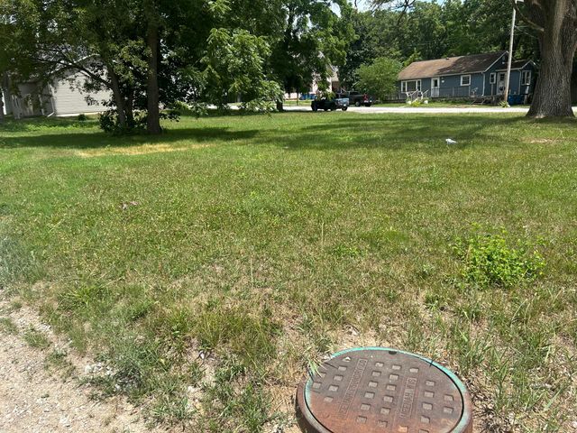 799 E Burnham Street, Lowell, IN 46356