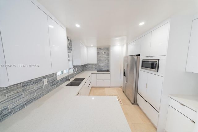 18004 SW 154th Ave, Miami, FL 33187