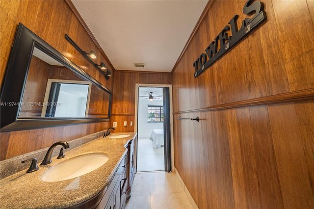 18004 SW 154th Ave, Miami, FL 33187