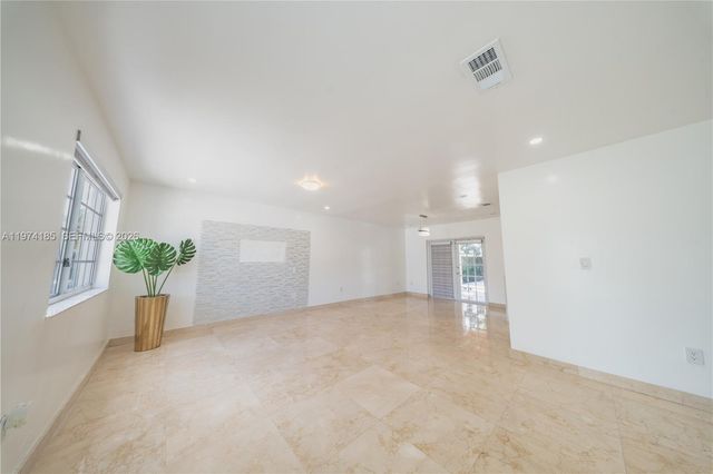 18004 SW 154th Ave, Miami, FL 33187