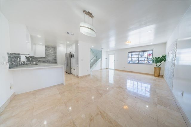 18004 SW 154th Ave, Miami, FL 33187