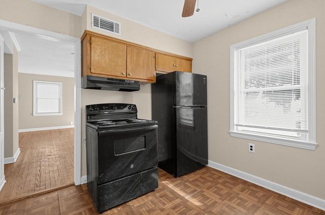 4913 N 74th STREET, Milwaukee, WI 53218