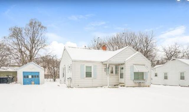 4913 N 74th STREET, Milwaukee, WI 53218