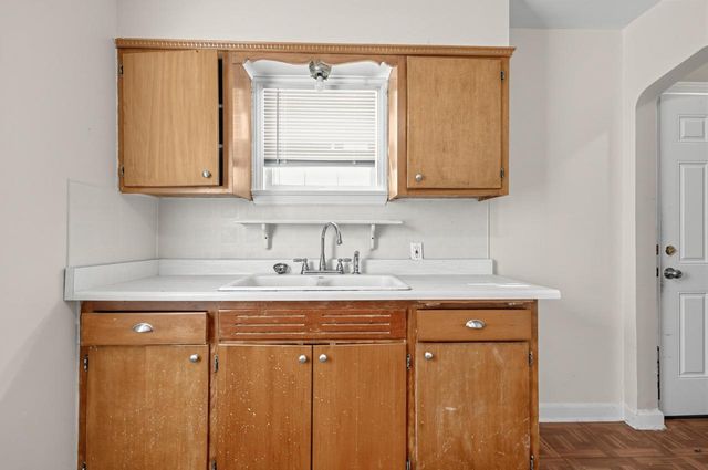 4913 N 74th STREET, Milwaukee, WI 53218