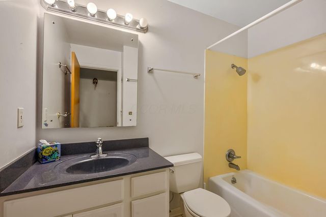1710 Stoneybrook Way, Blacklick, OH 43004