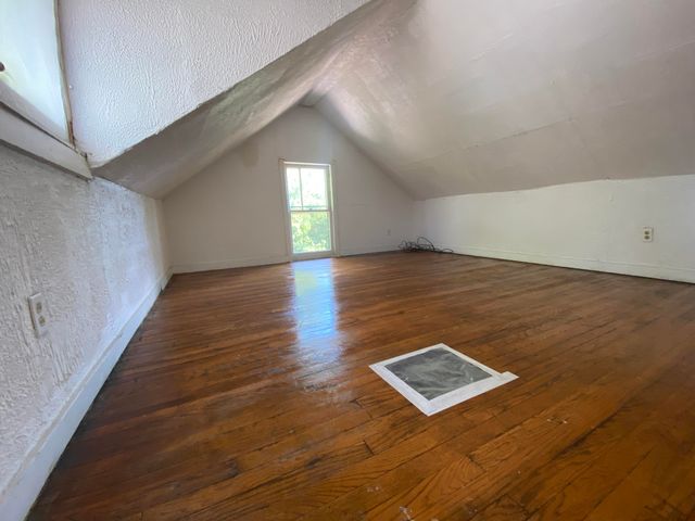 613 Pearl Street, Kalamazoo City, MI 49007