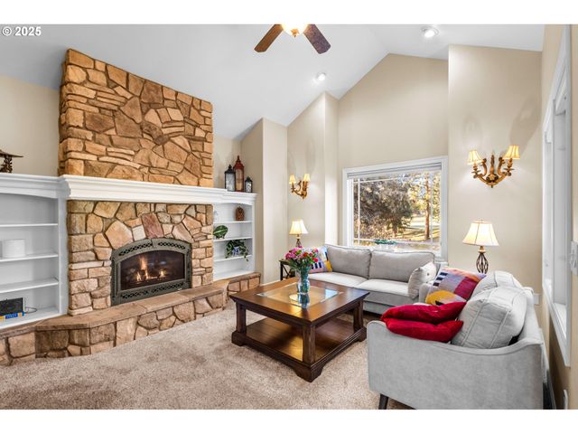 16900 GREEN DRAKE Ct, Sisters, OR 97759