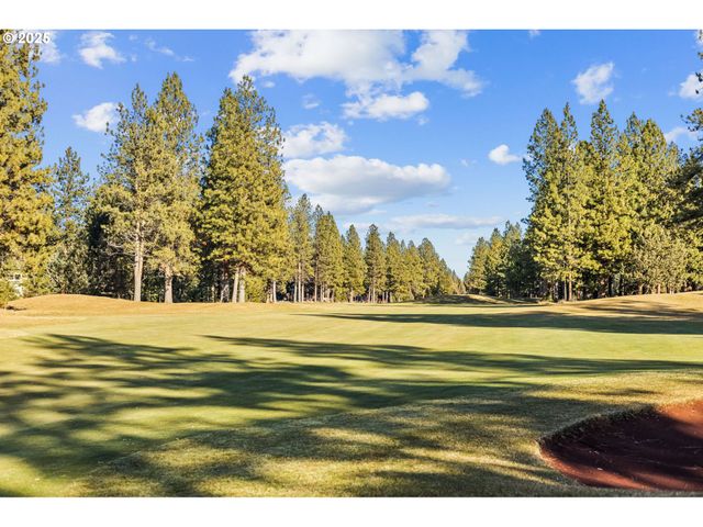 16900 GREEN DRAKE Ct, Sisters, OR 97759